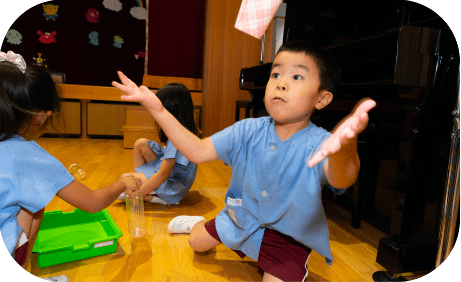 科学とふれあうこどもたち